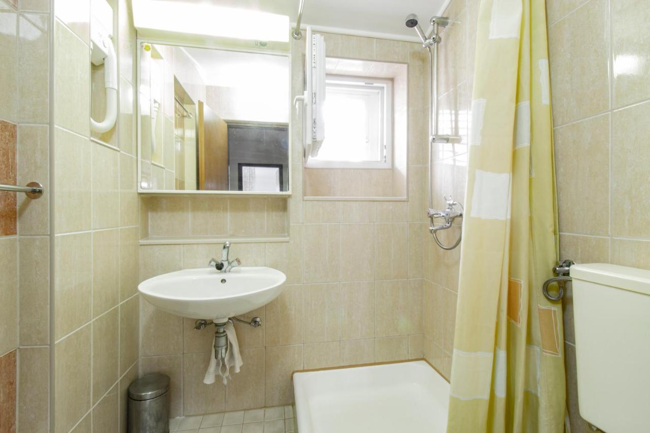 Апартаменты Galapagus Privat Beach & Boat Dock Метайна Экстерьер фото